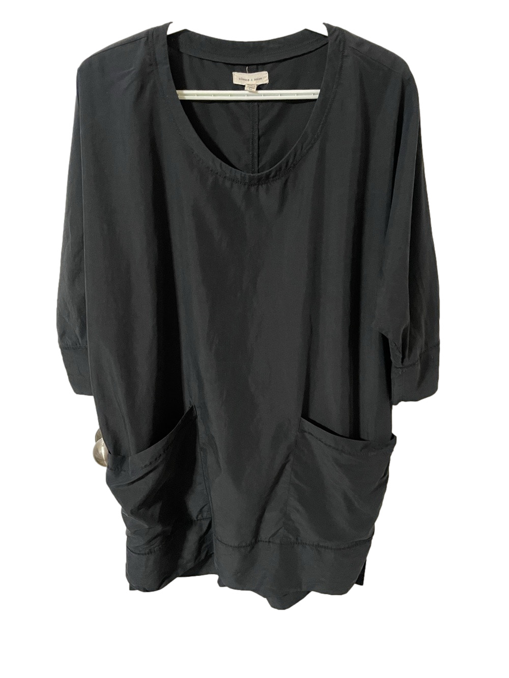 silence + noise Black Scoop Neck Tunic Dress with Front Pockets Size Medium